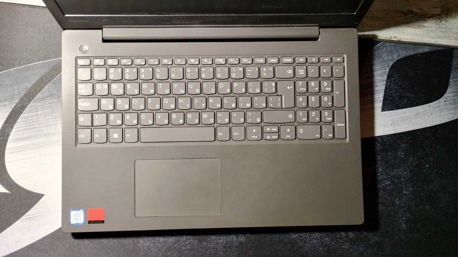 Продавам лаптоп Lenovo v130