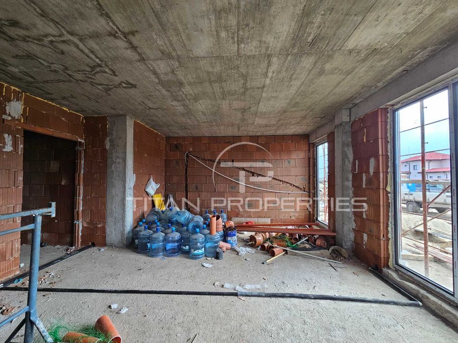 Продава се Тристаен апартамент в Пловдив, Коматево - 86 кв.м за 1165 €/кв.м - Снимка #2