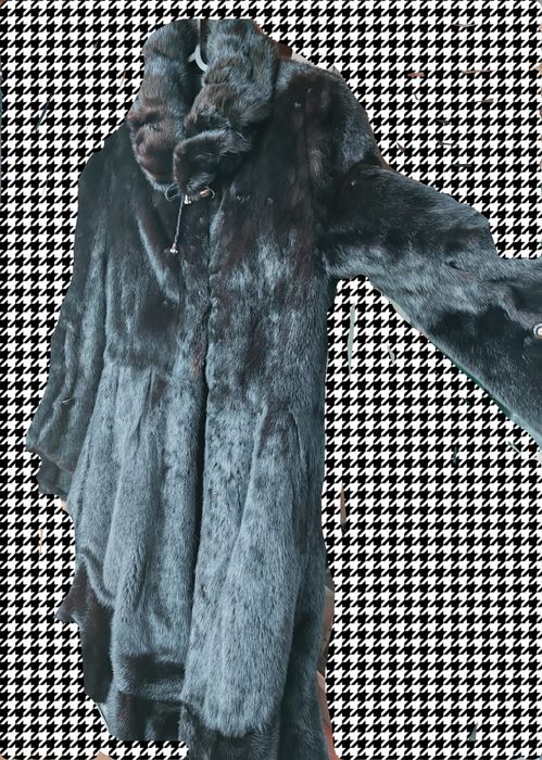 Шуба норковая,хорошее состояние