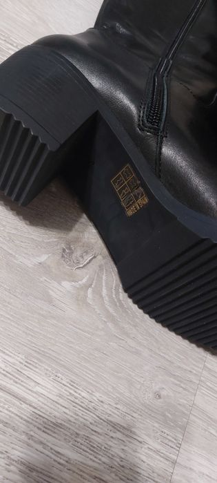 Дамски ботуши от естествена кожа