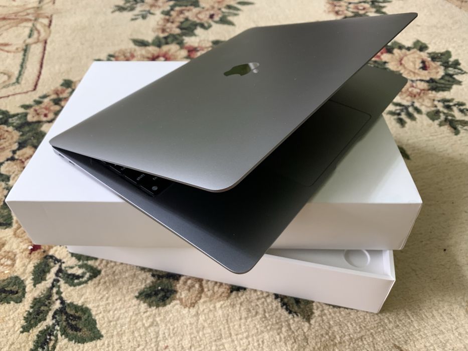 Macbook air M1