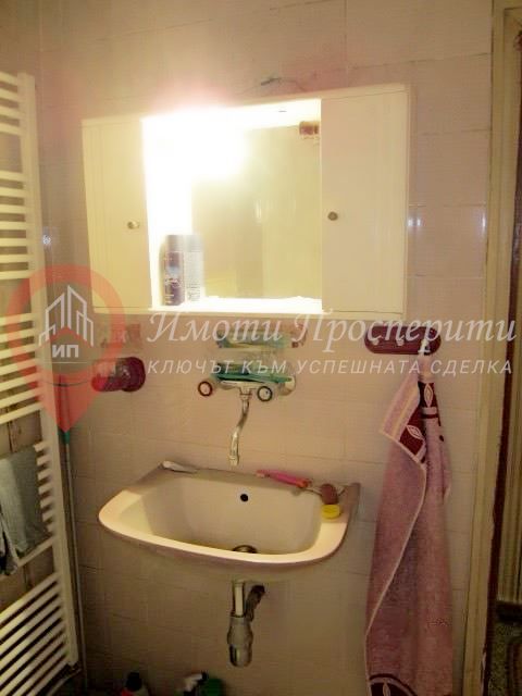 Дава се под наем Четиристаен апартамент в София, Център - 120 кв.м за 750 € - Снимка #5