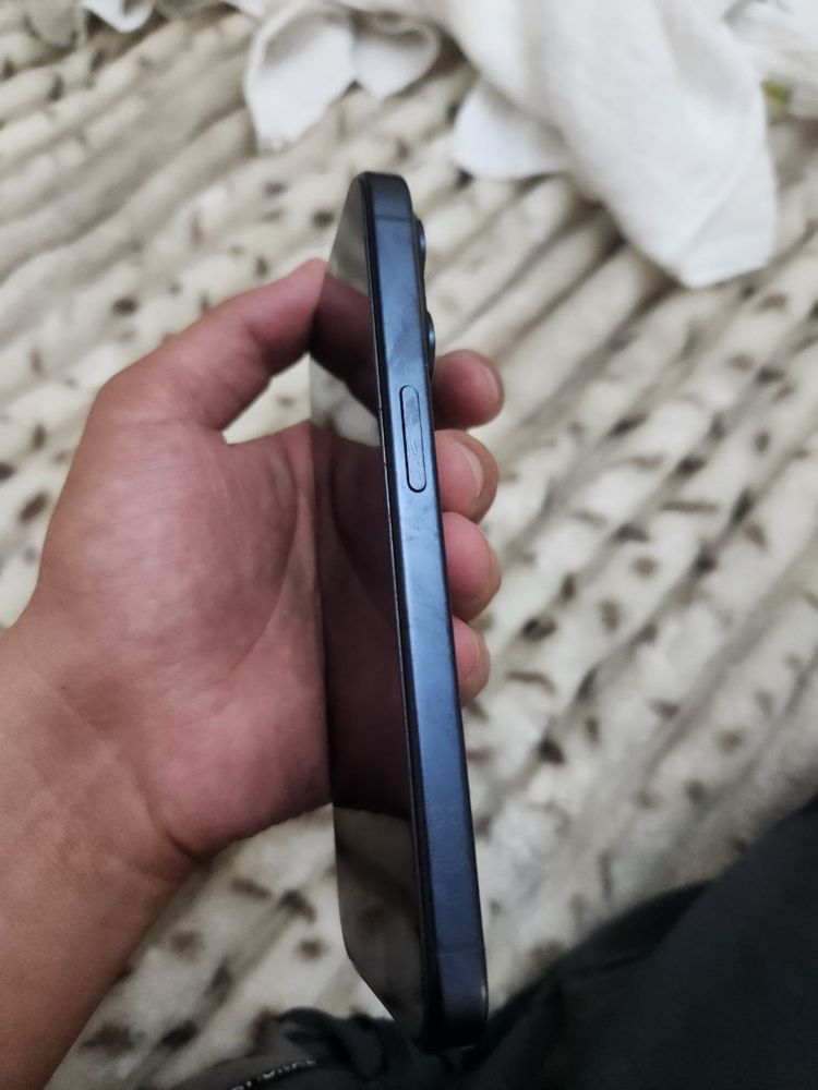 Iphone 15 pro 128 gb