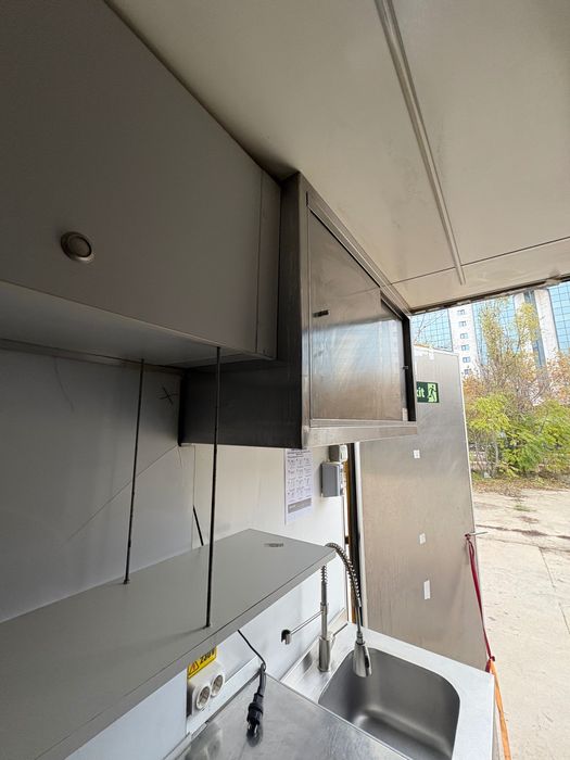 Food truck Mercedes Sprinter 2.2 diesel 2008, 210000 km complet utilat