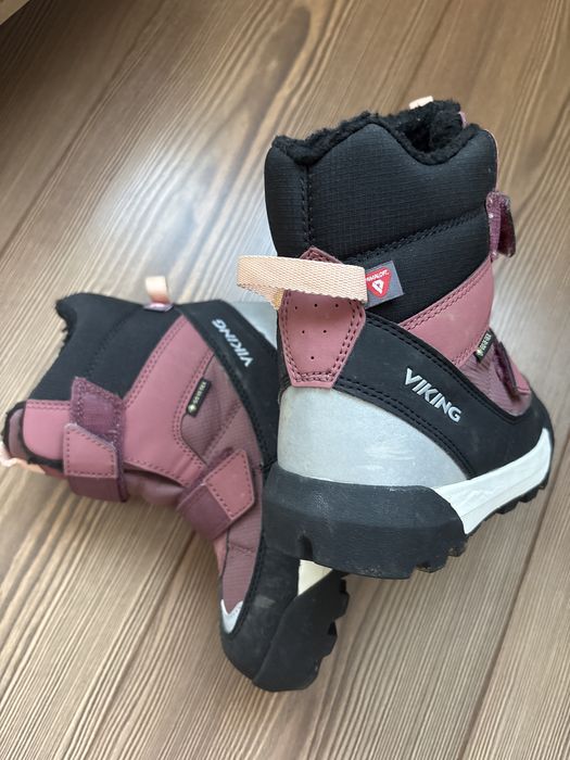Vand ghete de zapada Viking pentru fetite