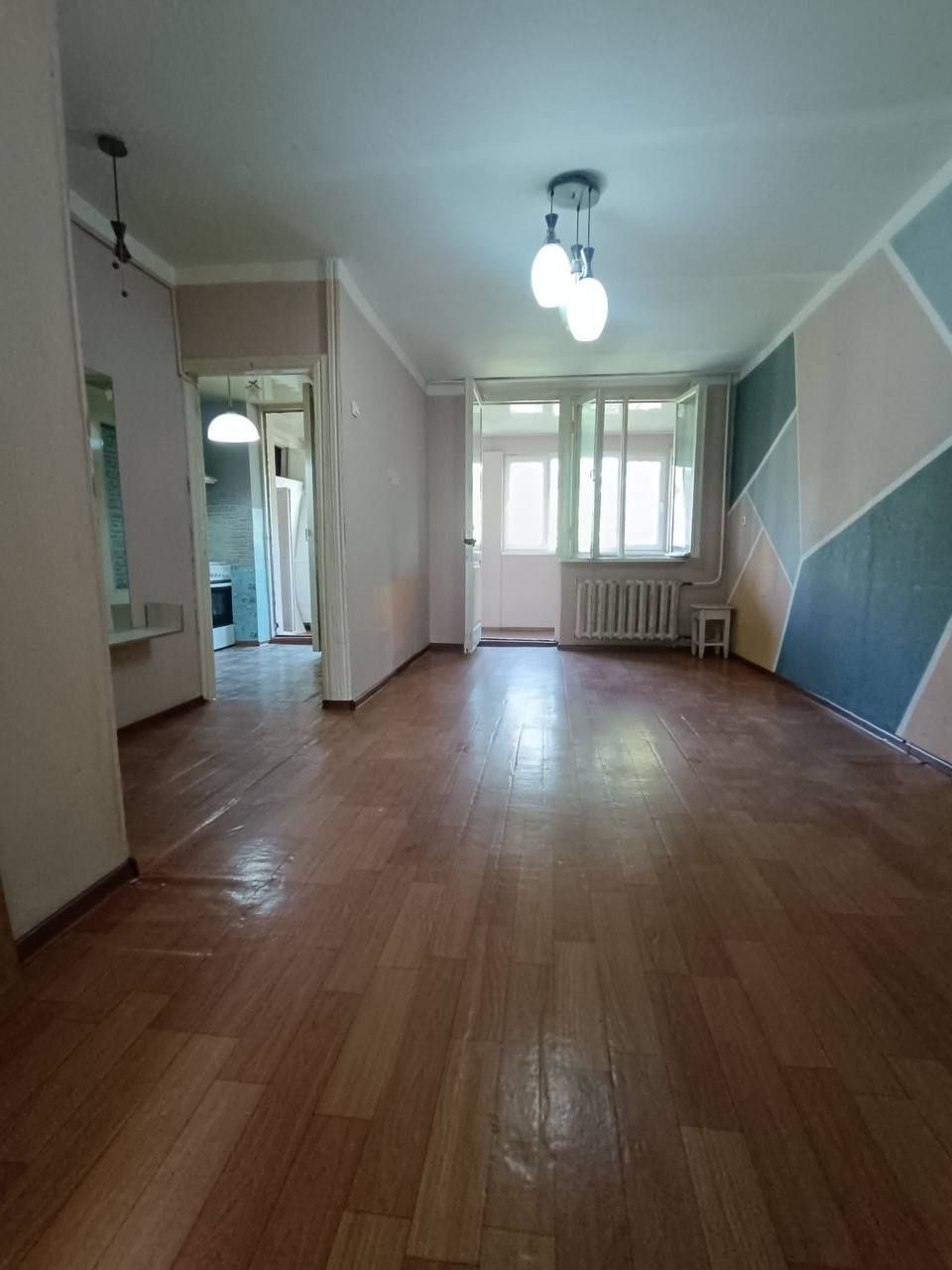 ПРОДАЁТСЯ КВАРТИРА 2/4/4 в кирпичном доме по улице Шота Руставели Орие