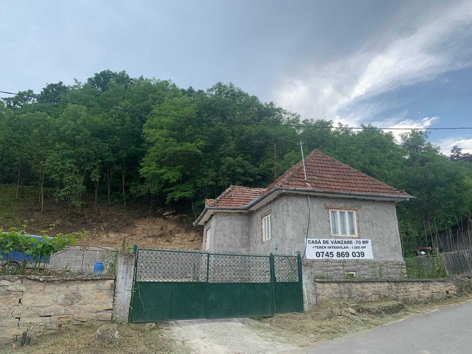 Vand casa 70mp, teren intravilan+extravilan 1000+1900mp, Micesti, Cluj