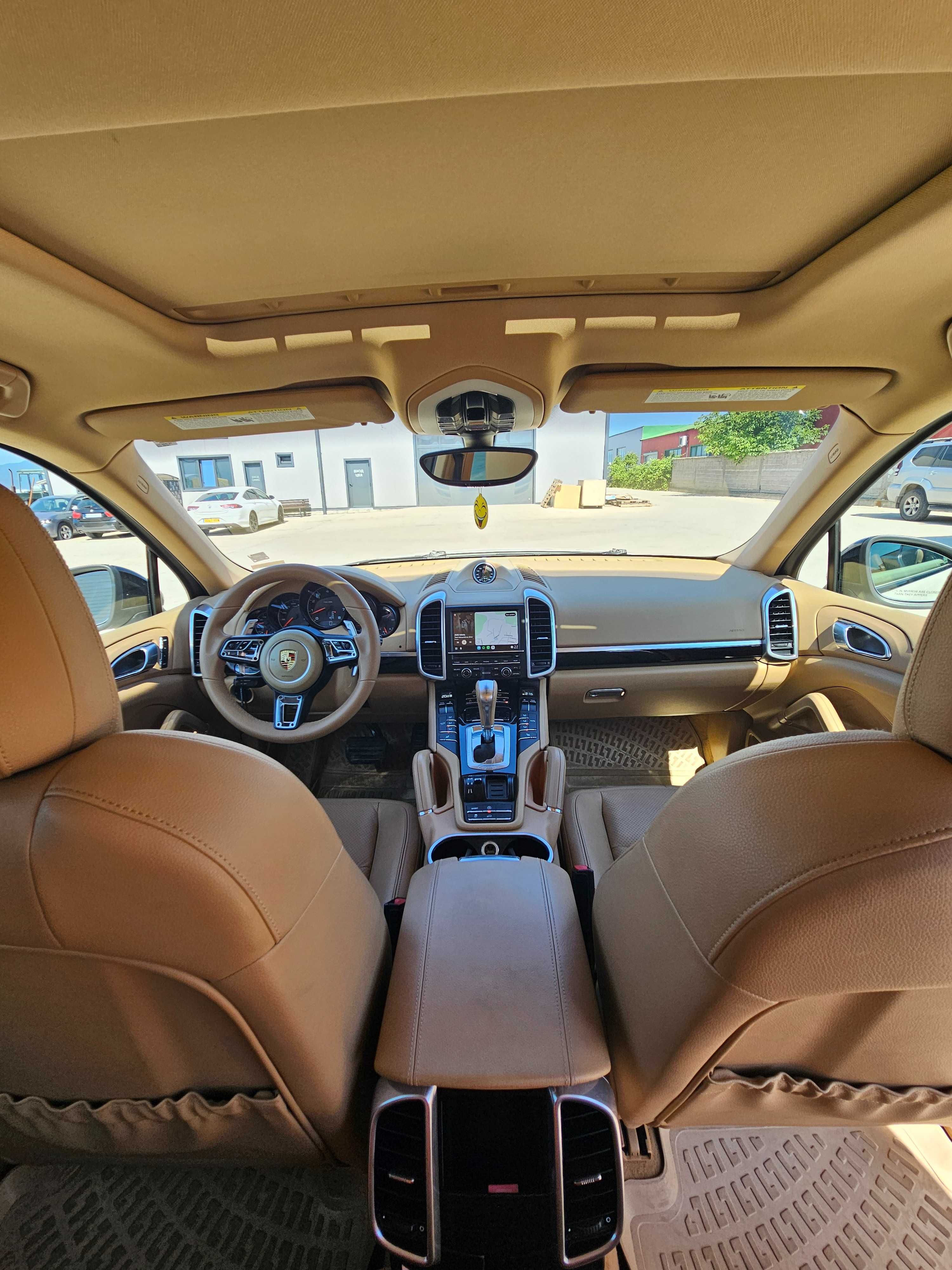 Продавам Porsche Cayenne 3.6 V6 – 2011 година