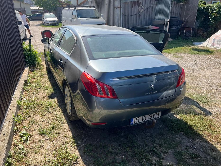 PEUGEOT 508 Hybrid 2013
