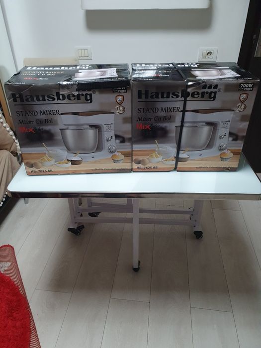 Mixer electric cu bol inox Hausberg HB-7625 AB 3.5l,700 W 6 trepte,Alb