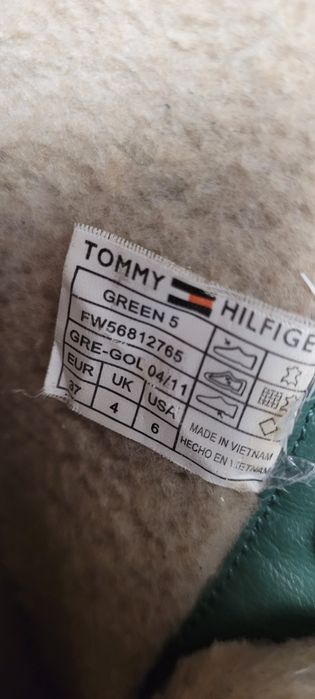 Ghetuțe TOMMY HILFIGER, colecția DENIM, originale, import Canada!