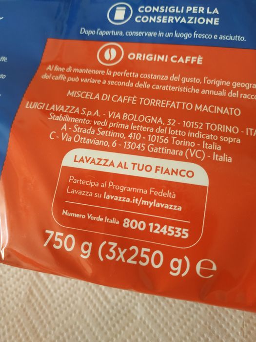 Vând pachet produse(balsam și cafea).