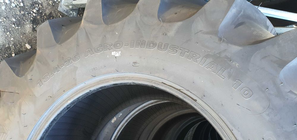 18.4-26 UAGM cauciucuri diagonale ramforsate de Cultor Forestiere