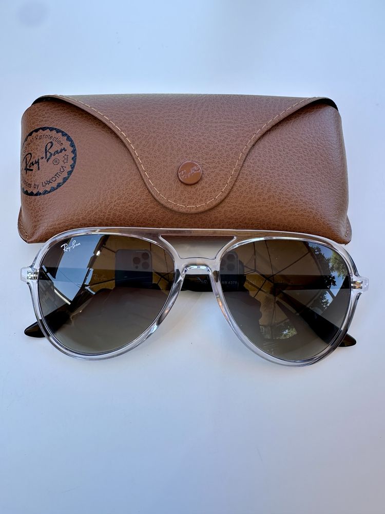 Ray Ban RB4376