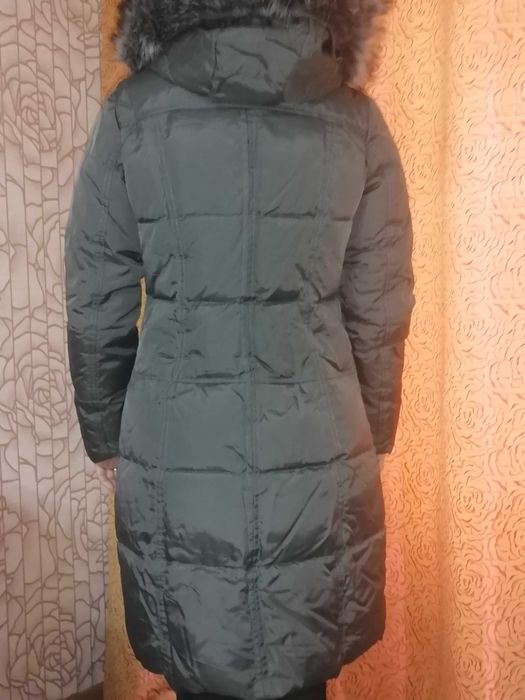 Пуховик зимний женский