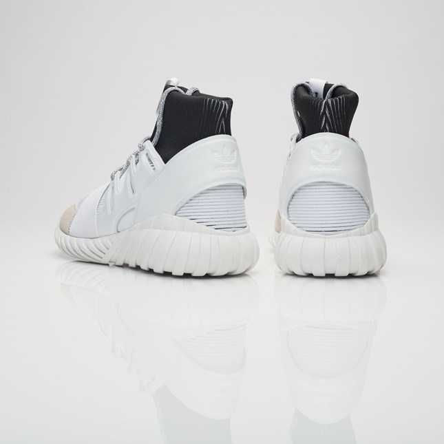 Adidasi Adidas Tubular Doom marimea 43 1/3