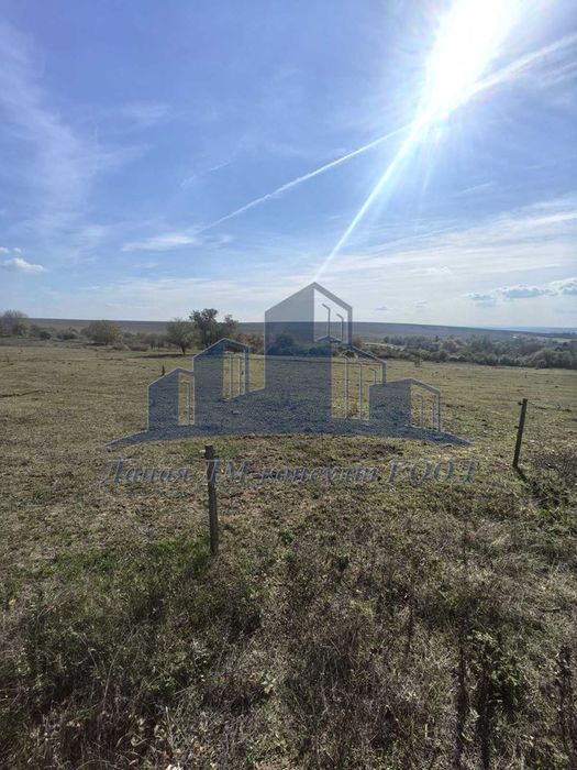 Къща в Шумен, област-с.Близнаци площ 65 цена 55000