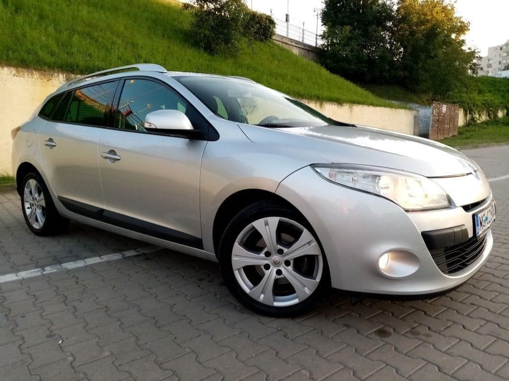 Autoturism Renault Megane