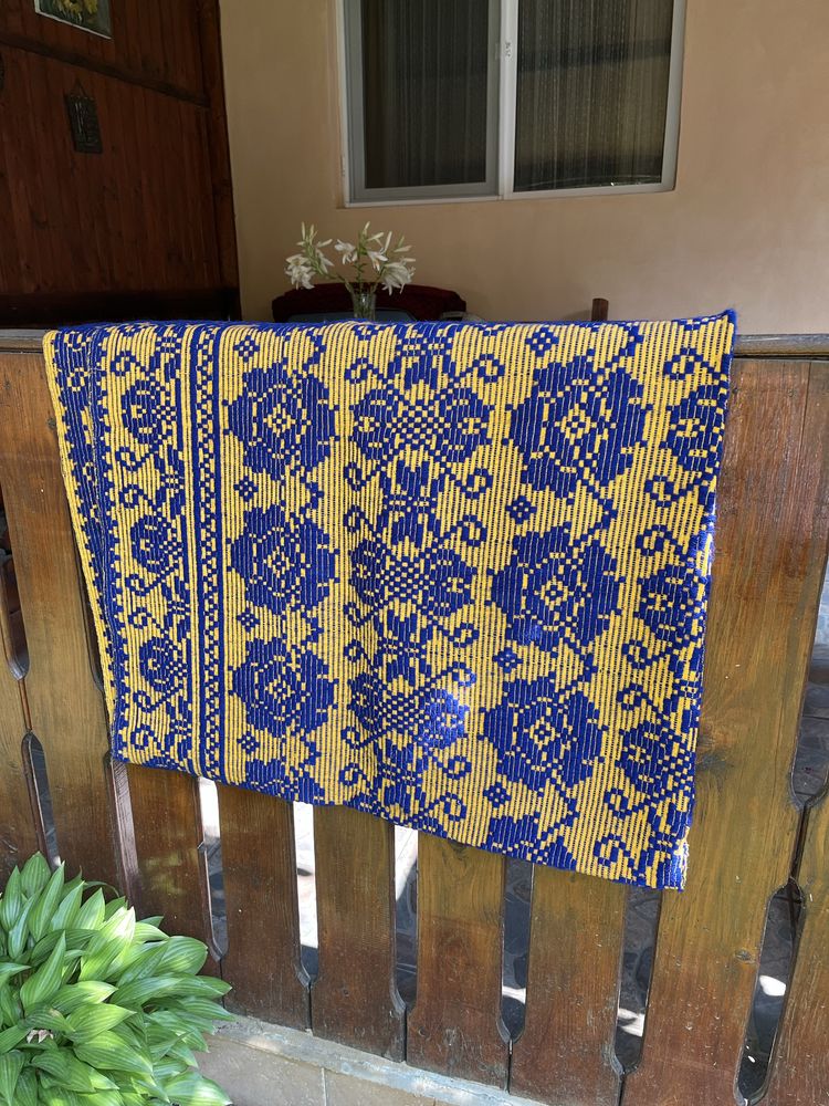Covoare vechi, pentru pat