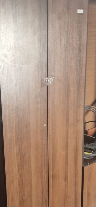 шкаф офисный для документов и одежды