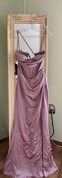 Бална Рокля (Розов Сатен)