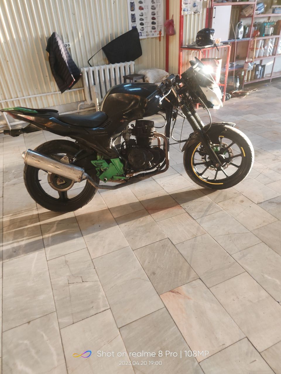 Srochna Sotiladi orzonga bervoraman Moto sport bayk 250