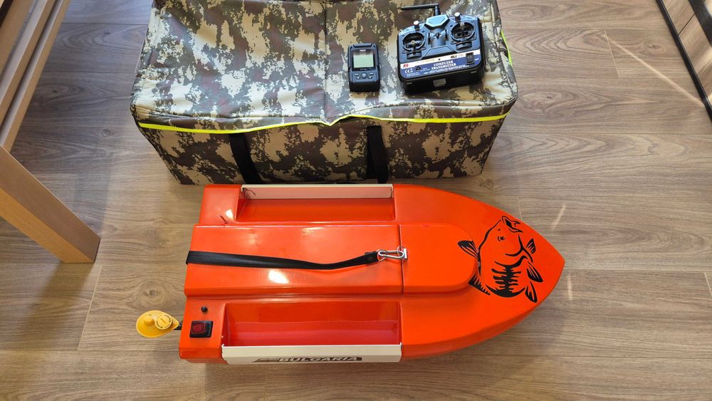 Лодка за захранка