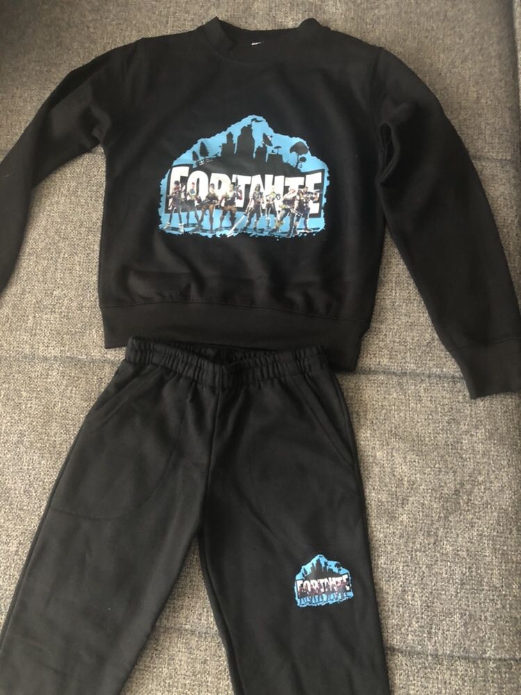 Treninguri bluza+pantaloni copii 6 ani FORTNITE noi, bumbac !!