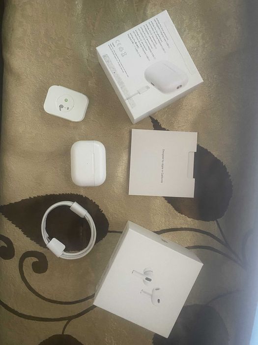 Apple AirPods Pro 2 – Sigilate / Pereche pentru poze