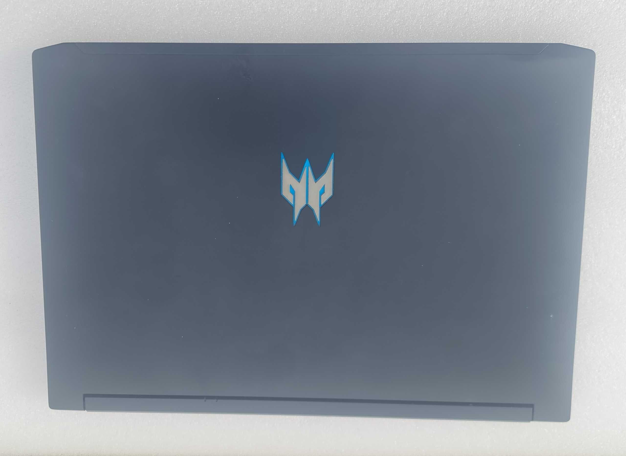 Acer predator  triton 300 / i7 10750h / rtx 2070 max-q