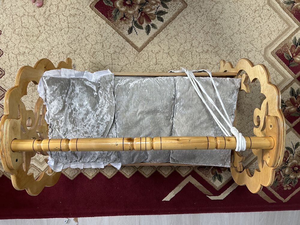 Казахская деревянная колыбель