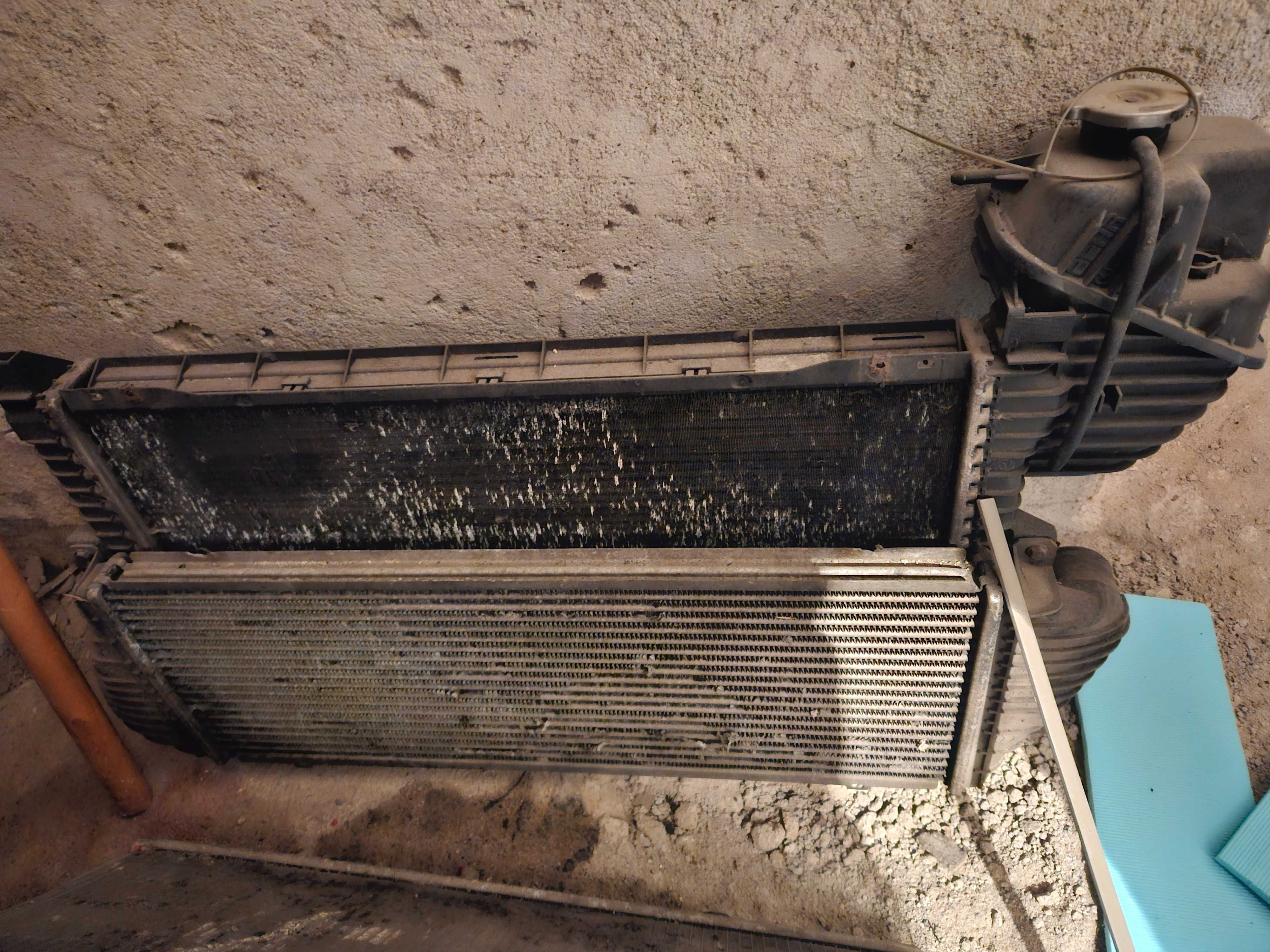 Радиатор мерцедес 312