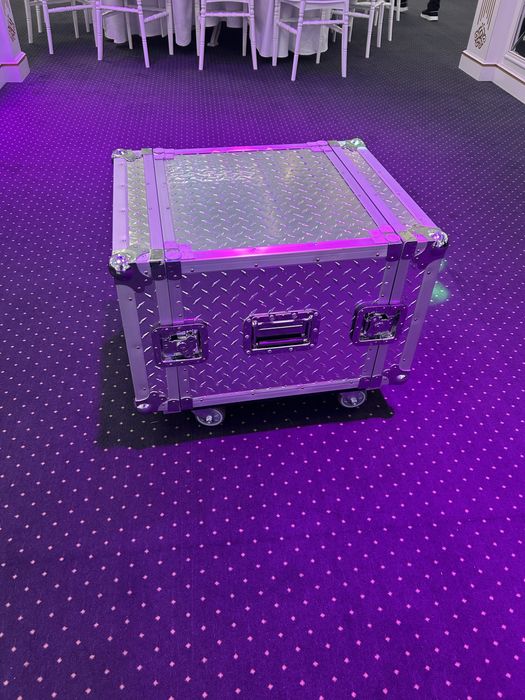 De vanzare rack impecabil