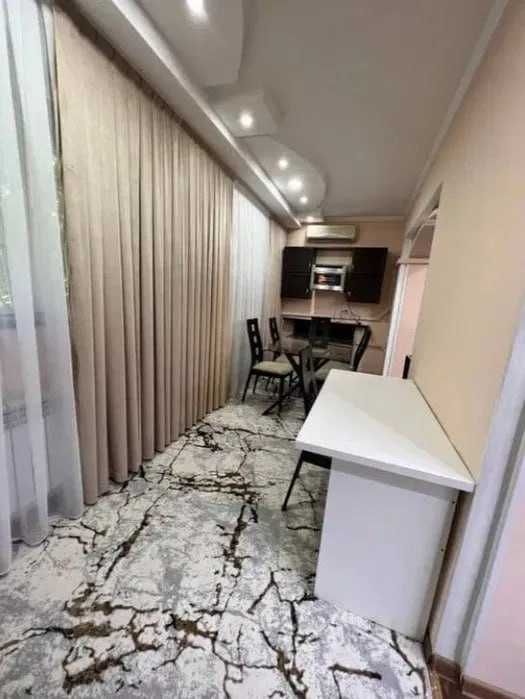 СДАМ СРОЧНО!!! В центре 3/3/9 Ул.Мукими. 887*