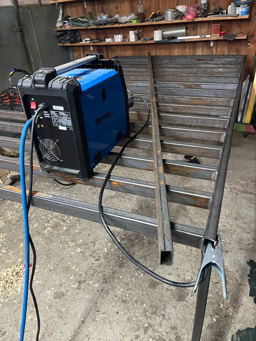 Работна маса за заваряване