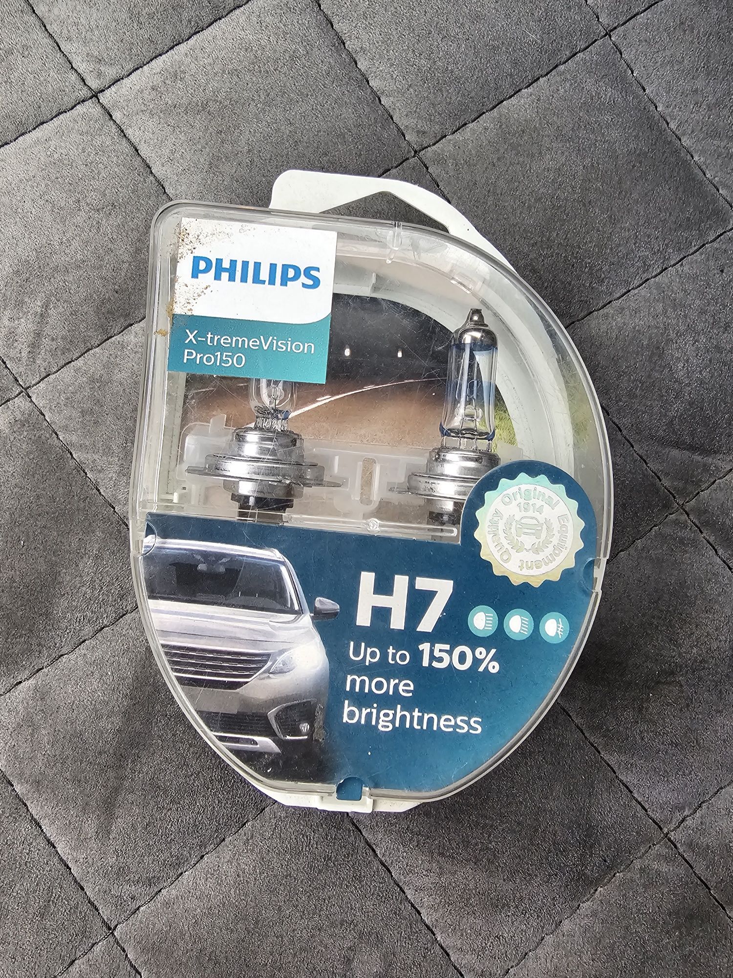 Автолампы Phillips для фар H7