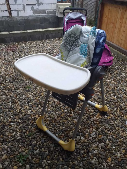 Scaun cu pozitie de somn cu masa marca Chicco