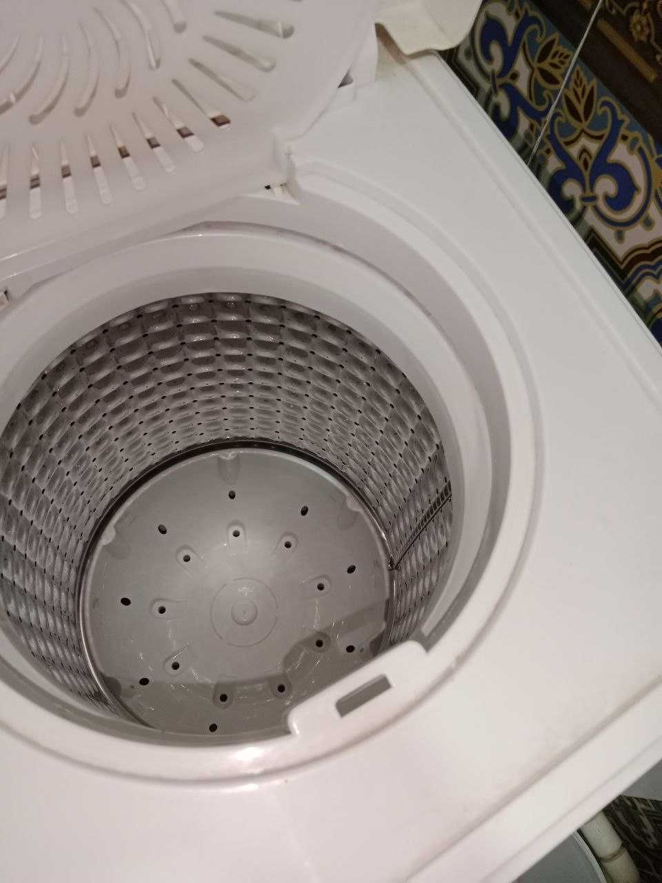 Shoshilinch poluavtomat kir moshinka sotiladi Kelishtirib beraman