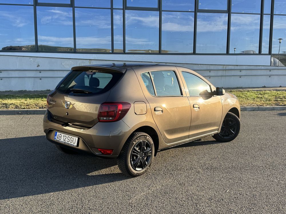Dacia Sandero 2018 1.0 sce +GPL