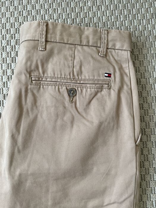 Pantaloni Chinos Tommy Hilfiger