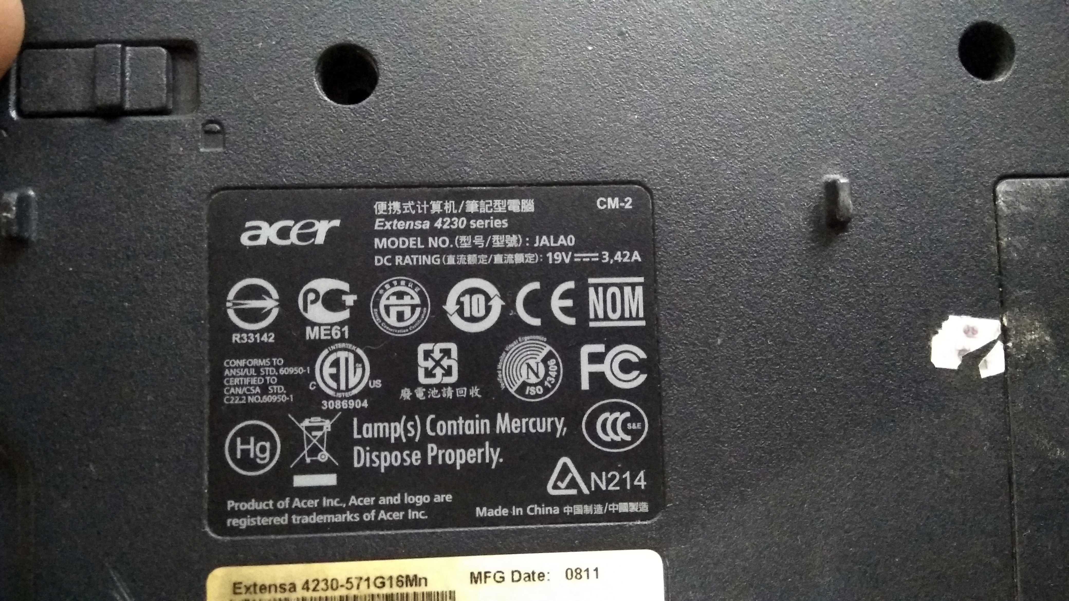 Ноутбук Acer Extensa 4230 --НеРаБоЧиЙ!--