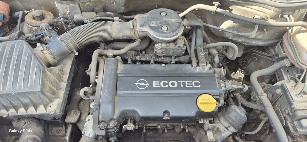 Motor Opel Corsa C Agila Astra 1.2 benzin Z12XE