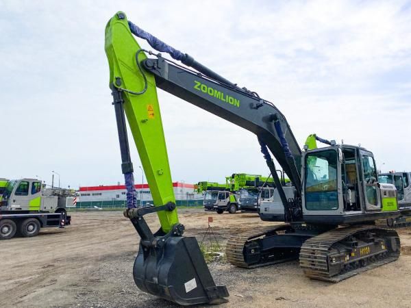 Экскаватор ZE215 / Только один месяц скидка