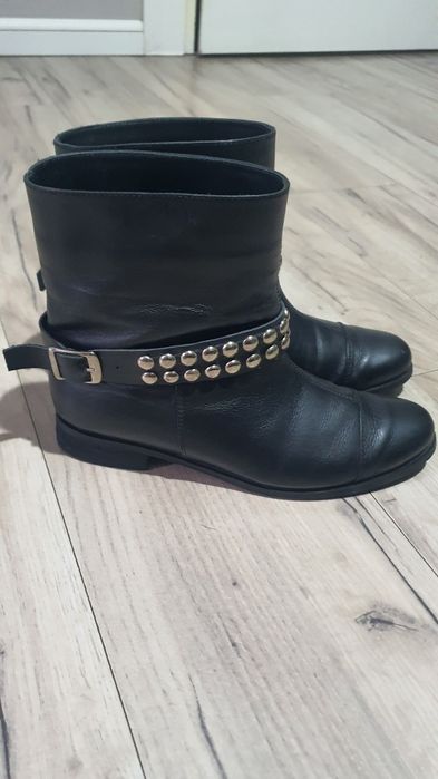 Ghete piele cu tinte 38