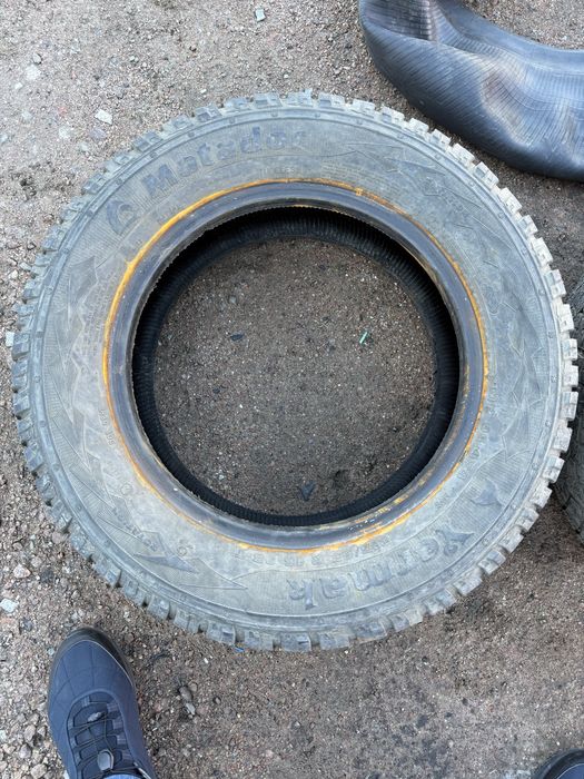 Резина на ниву R16 на ниву