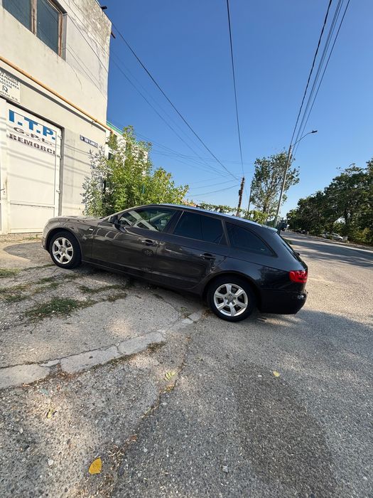 Audi A 4 B8 automat 8+1