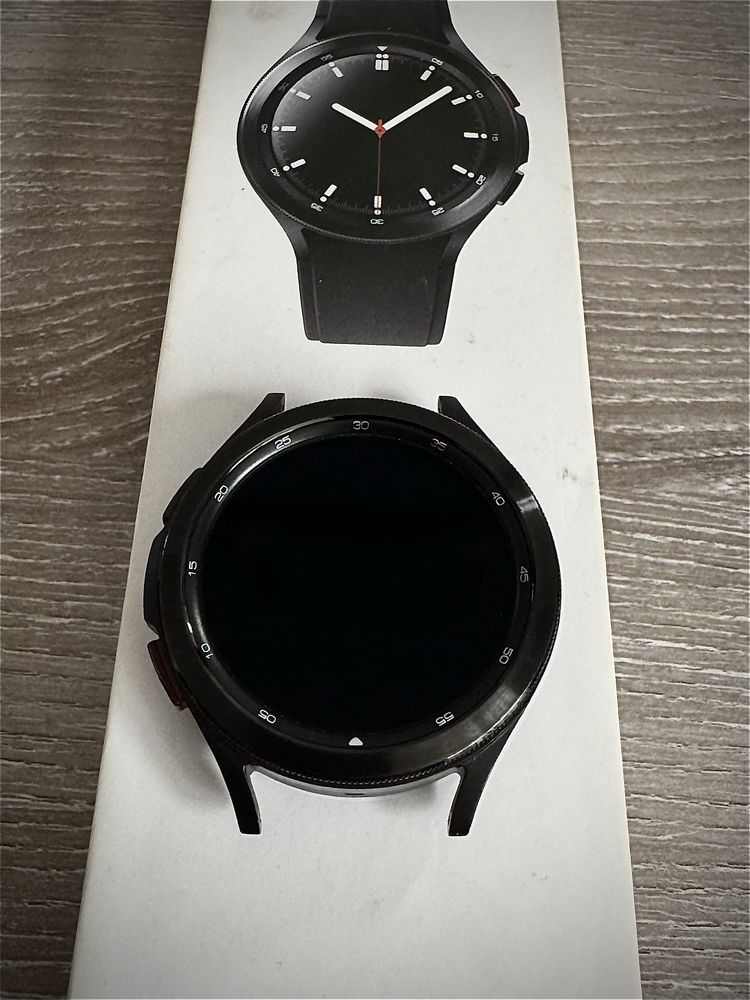 Samsung Galaxy Watch 4 Classic*