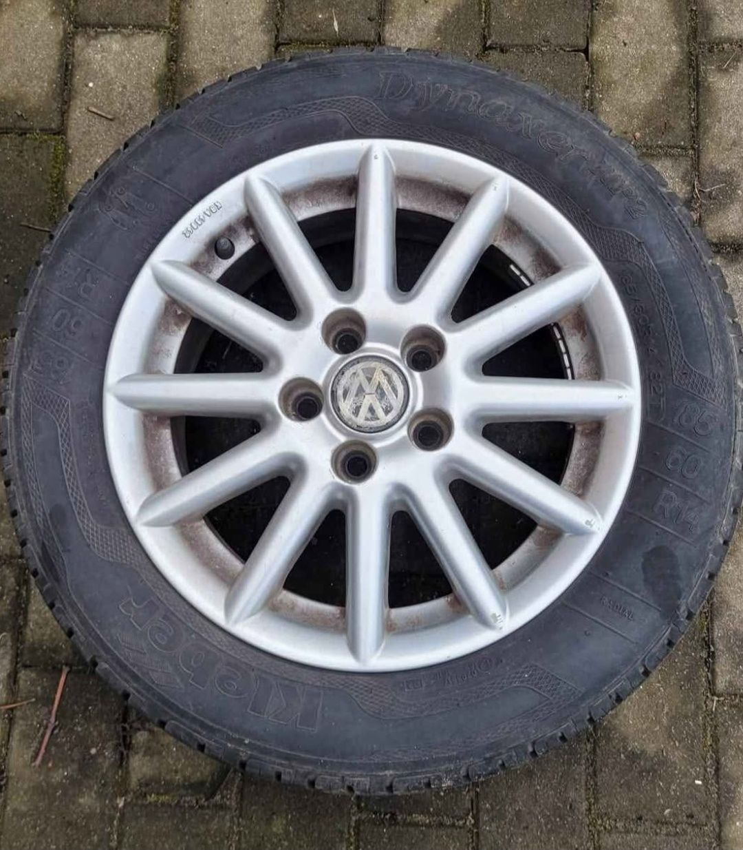 4 roti: anvelope Kleber + jante aliaj VW + roata rezerva
