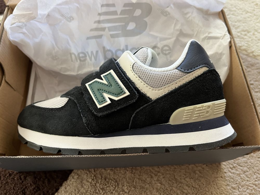 Нови детски маратонки New Balance 33,5 номер