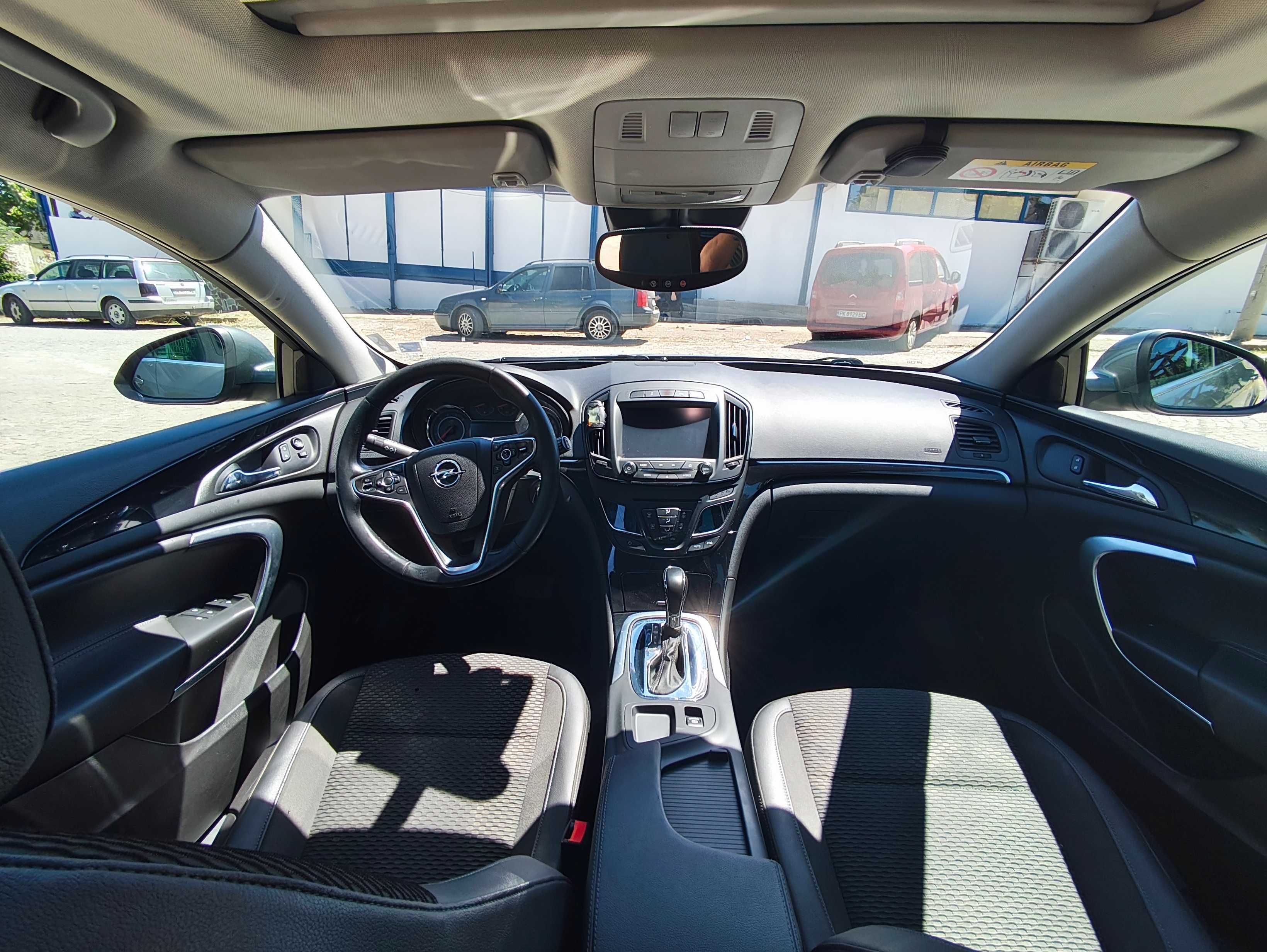 Opel Insignia 2.0CDTI Перфетно техническо състояние.